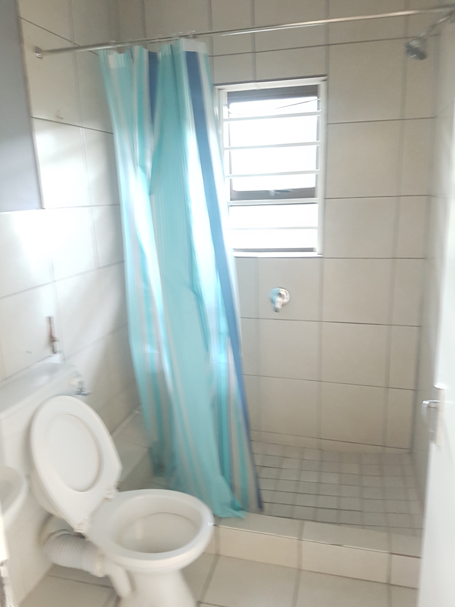 12 Bedroom Property for Sale in Phoenix Western Cape